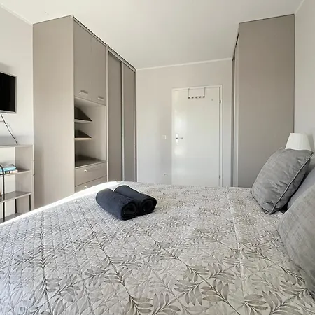 Lume Citypad Parking Included * 자다르